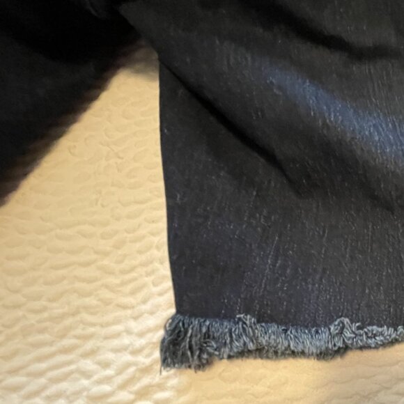 CK size 6 jeans with fringe bottom. Black thin sweater, preloved, size 6 jeans, - Picture 5 of 11